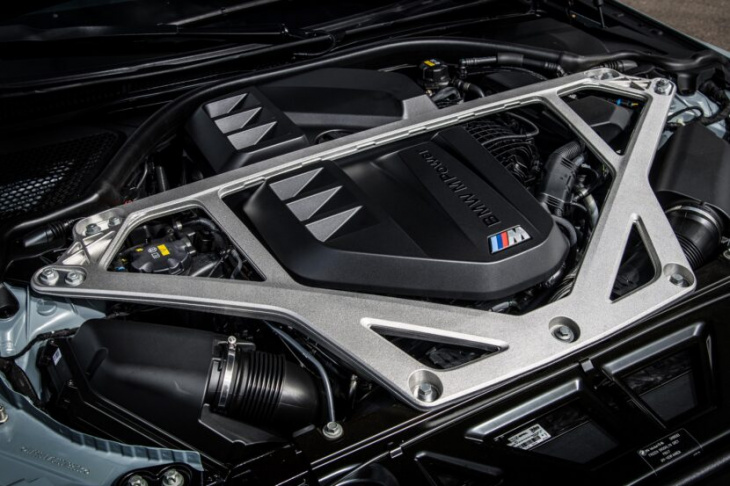 bmw m4 csl production kicked off this week