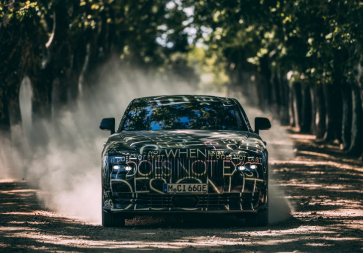 rolls-royce spectre tuned for comfort in the french riviera