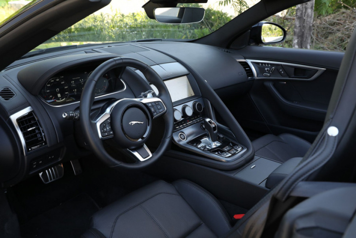 luxury review: 2022 jaguar f-type r 450 convertible