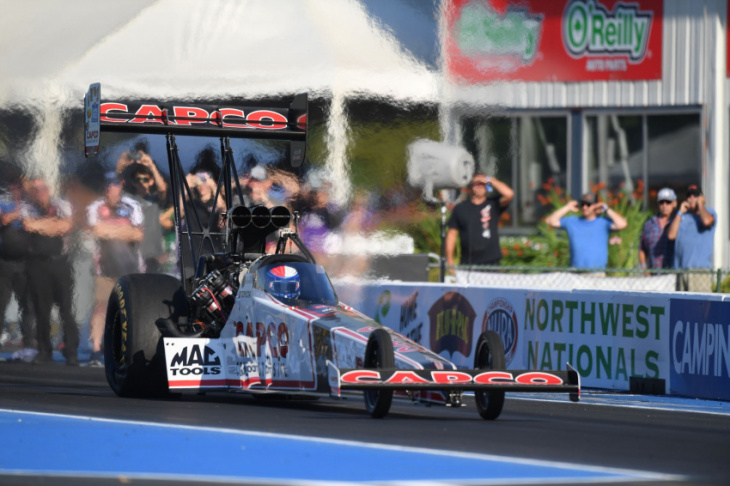 nhra seattle friday qualifying: torrence is early leader in return to pacific raceway