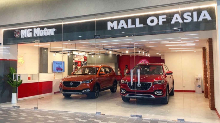 mg opens at mall of asia