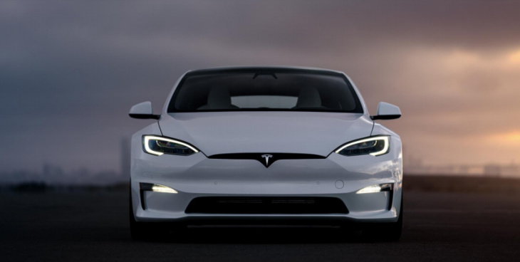 tesla reservation holders report model s plaid delivery updates in europe