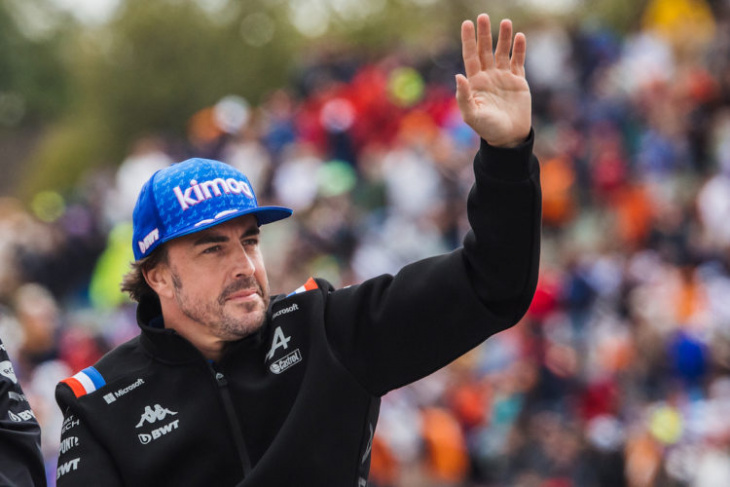 alonso to join aston martin in 2023 on multi-year deal