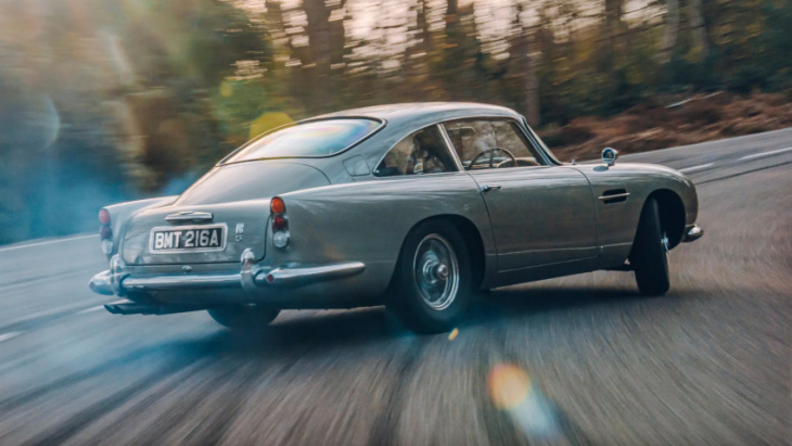 stop everything: the stunt db5 from no time to die is for sale