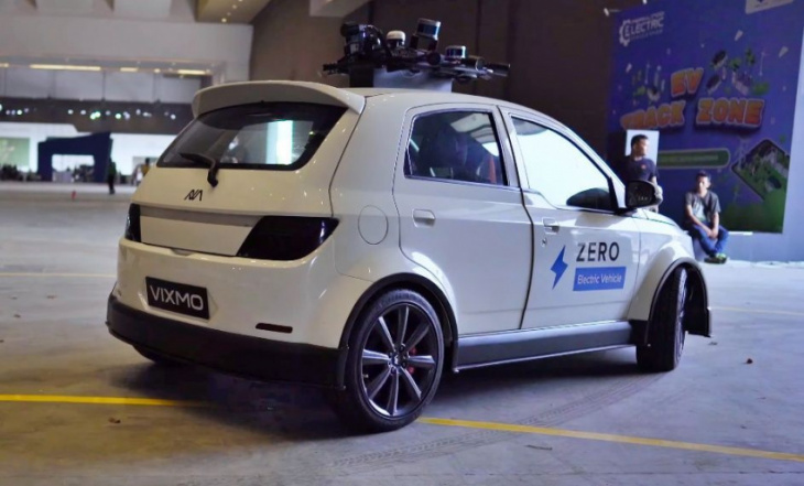 indonesia start-up makes self-driving, fully electric (ev) proton savvy