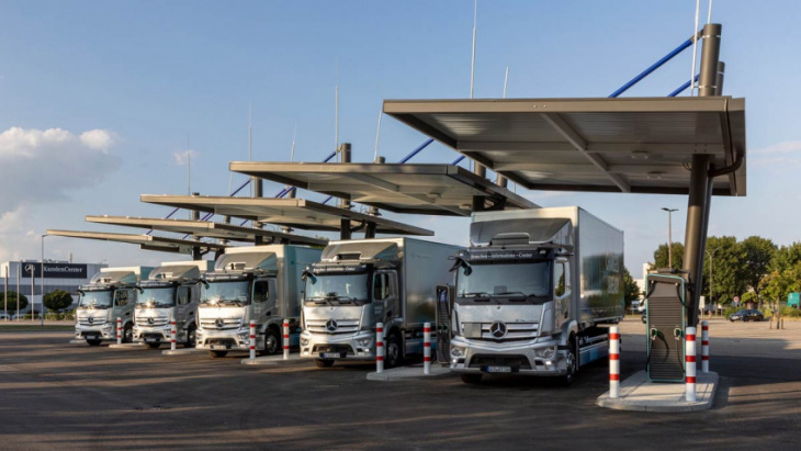 mercedes opens electric truck hub to test charging technologies