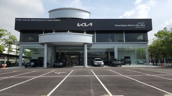 kia strengthens presence in klang valley with new glenmarie 3s centre
