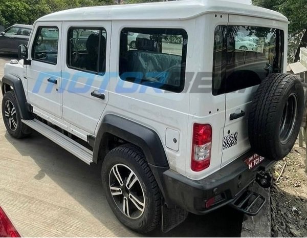 android, force gurkha 5-door spotted again: launch soon