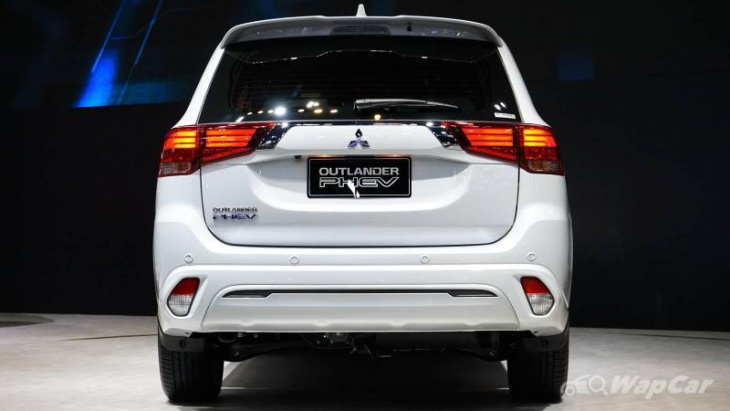 plug-in hybrid suvs wouldn't be popular today if it wasn't for this mitsubishi outlander