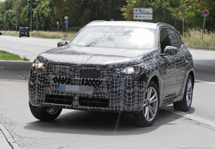 2025 bmw x3 plug-in hybrid spy shots: electrified crossover spotted
