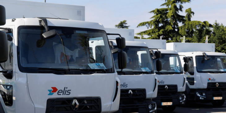 renault e-trucks to pick up dirty linen in a move to decarbonise