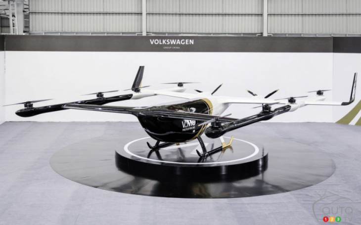 volkswagen group unveils flying taxi concept