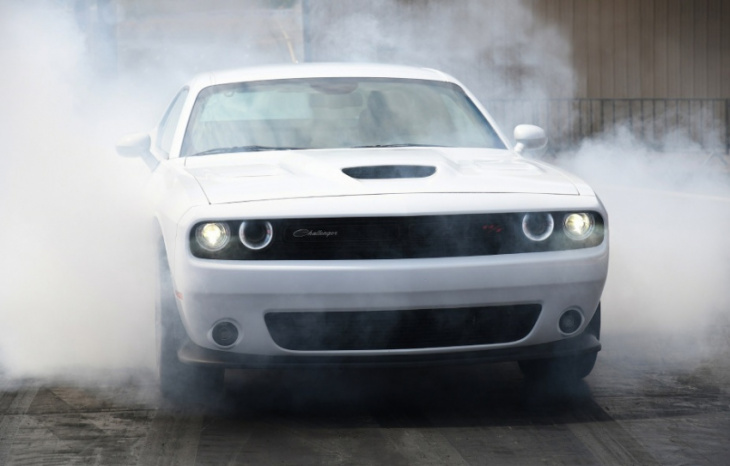 is a dodge challenger a good daily driver?