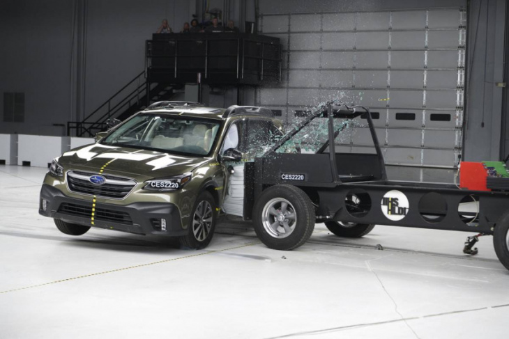 most mid-size cars falter in new iihs crash test, subaru outback endures