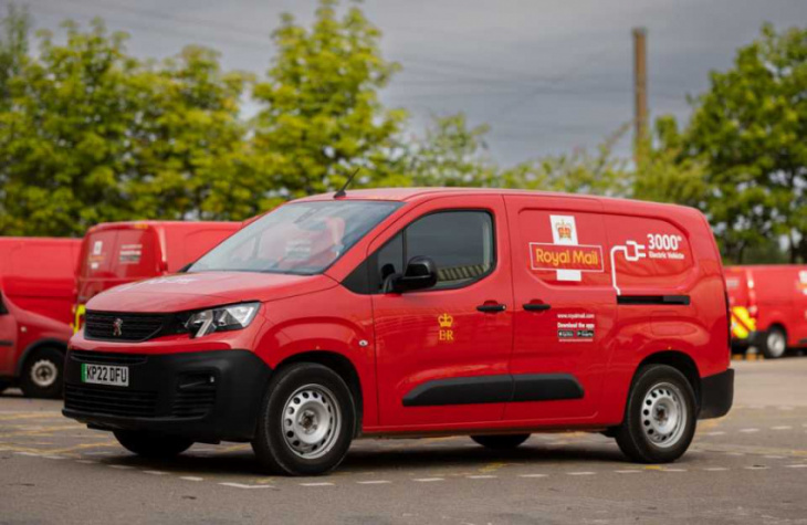 2,000 new electric peugeot vans to join royal mail fleet