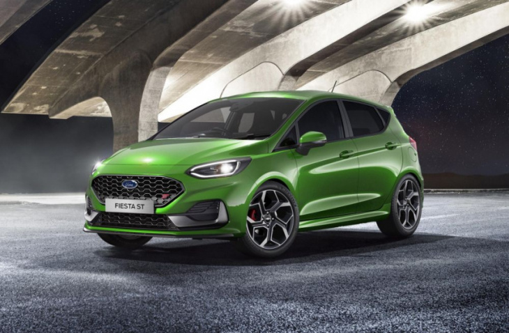 ford fiesta st and focus st axed from australian line-up