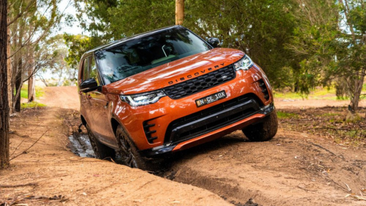 land rover discovery sport future in doubt, but new discovery confirmed