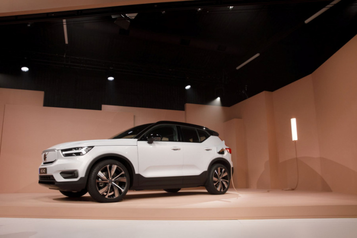 3 advantages the 2022 volvo xc40 recharge has over the polestar 2