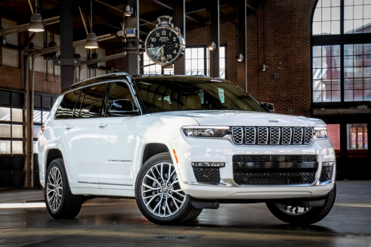 4 things consumer reports likes about the 2022 jeep grand cherokee l