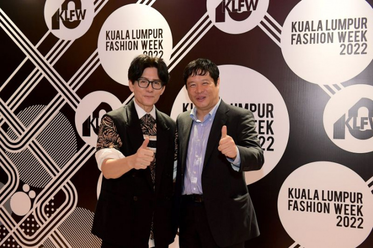 android, isuzu d-max x-terrain struts the runway of 2022 kl fashion week as the official vehicle sponsor