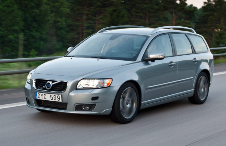 cost cutters: five used cars under £5,000 with exceptional fuel economy