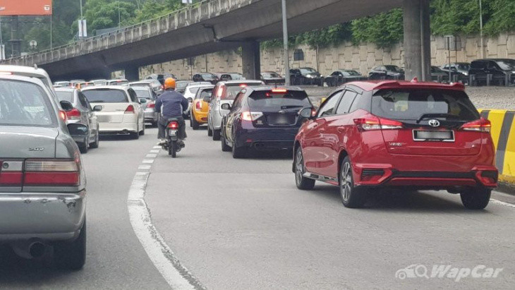 b40 group affordable driving licence programme now introduced to more areas in malaysia