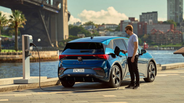 the new electric cars coming to australia before end of 2022