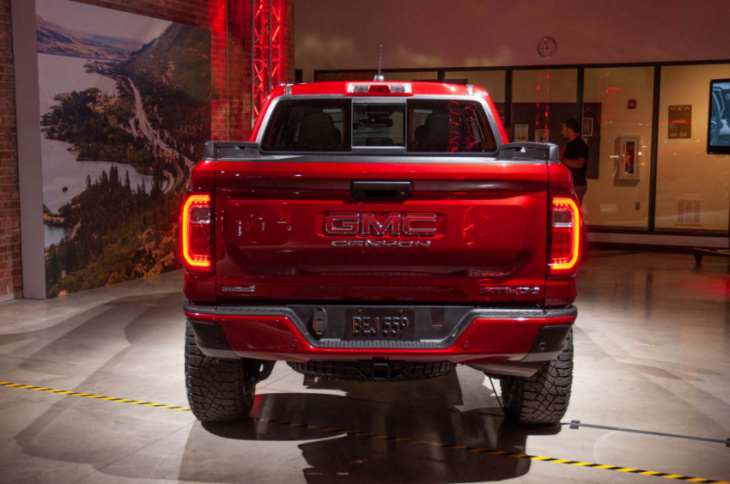 android, 2023 gmc canyon gets bigger, faster, more expensive