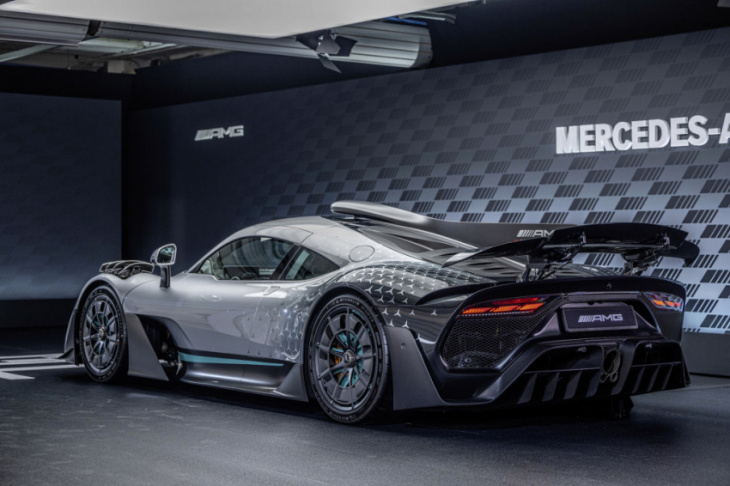 1,049-hp mercedes-benz amg one starts production in uk
