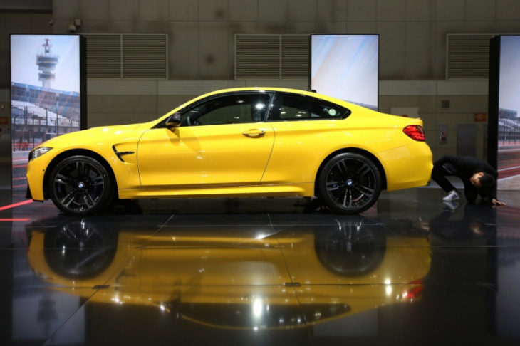 2020 bmw m4 vs. 2020 ford mustang: does pricier mean better?