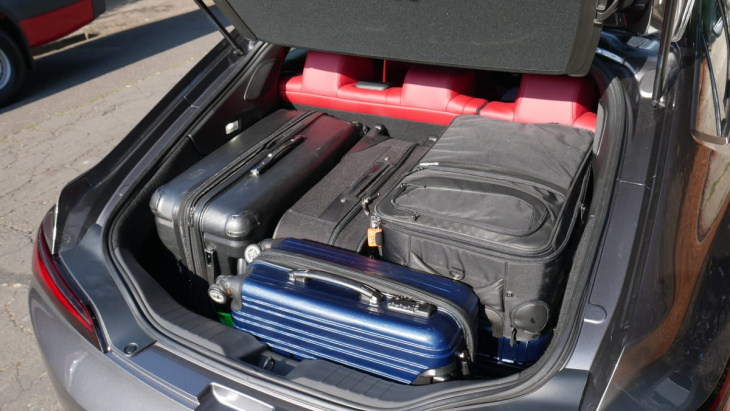 acura integra luggage test: how big is the trunk?