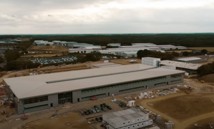 video: aston martin provides update on new f1 factory