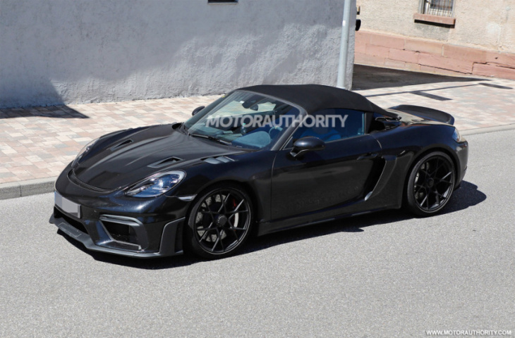 2023 porsche 718 boxster spyder rs spy shots and video: hardcore convertible coming with almost 500 hp