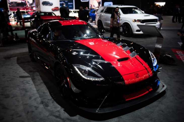 only 1 person has spent the monster cash to buy a new dodge viper this year (so far)