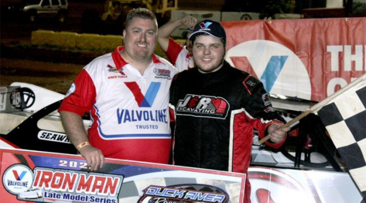 seawright drives to iron man lm duck river victory
