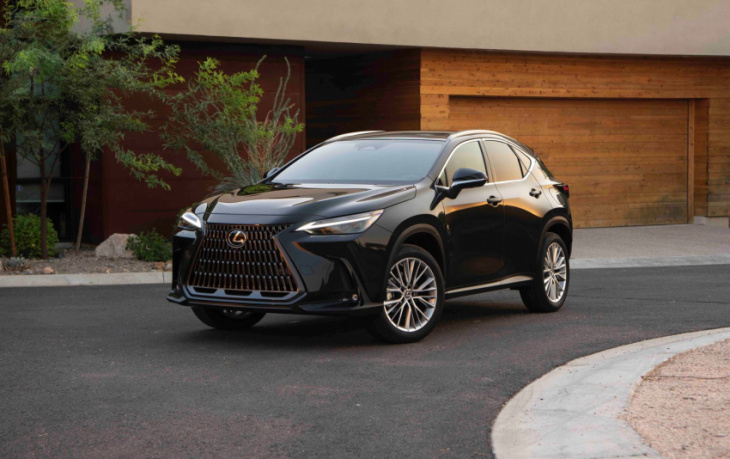 why does consumer reports recommend the 2022 lexus nx despite finding plenty of problems?