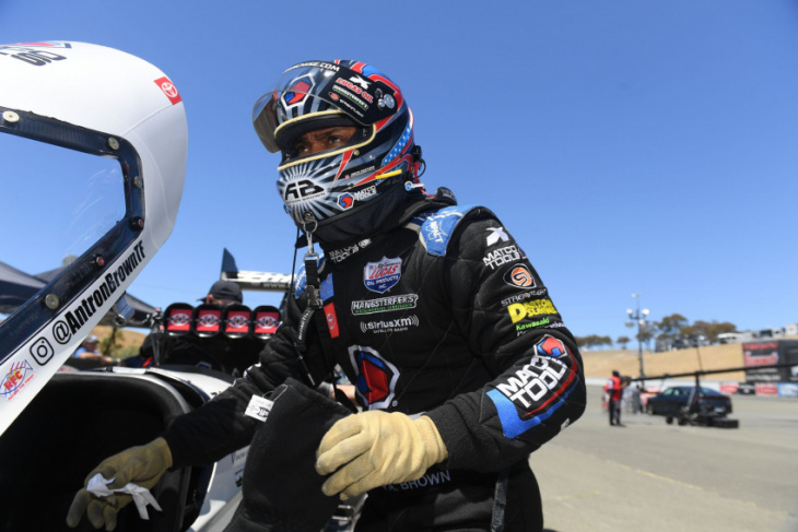 nhra topeka results, updated standings: how antron brown snapped a 30-race winless streak