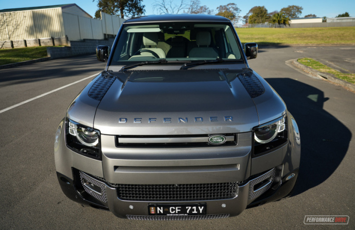 android, 2022 land rover defender 90 p400 review (video)