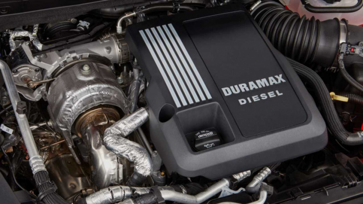 2023 chevrolet silverado includes an updated duramax diesel engine