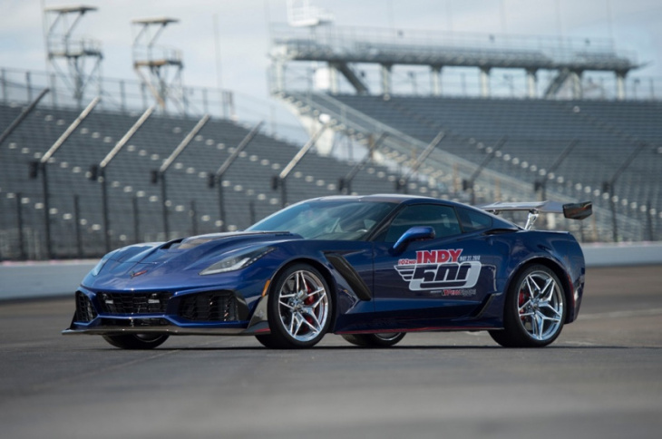 c7 zr1 or c8 z06? the c8 z06 is getting all the press, but is the older c7 zr1 the better buy?
