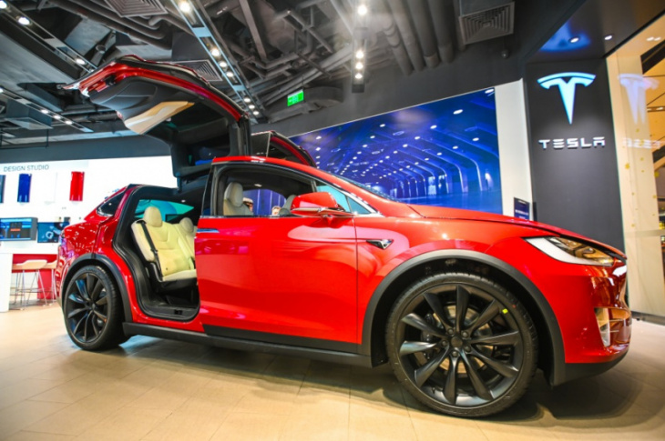 the 2022 tesla model x is 1 of the most expensive evs and ranked dead last on consumer reports