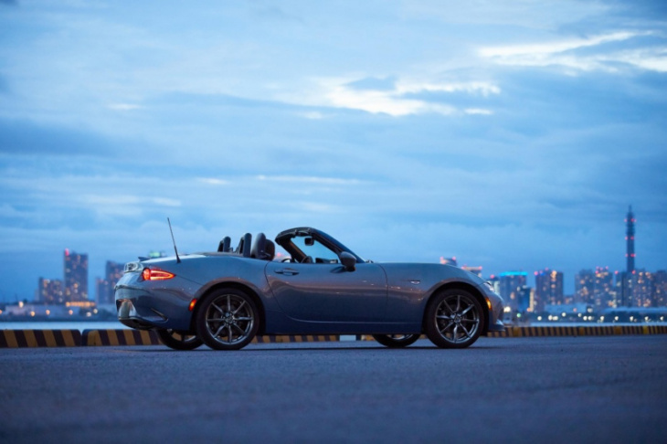 the mazda mx-5 tops the list of best convertibles for 2022
