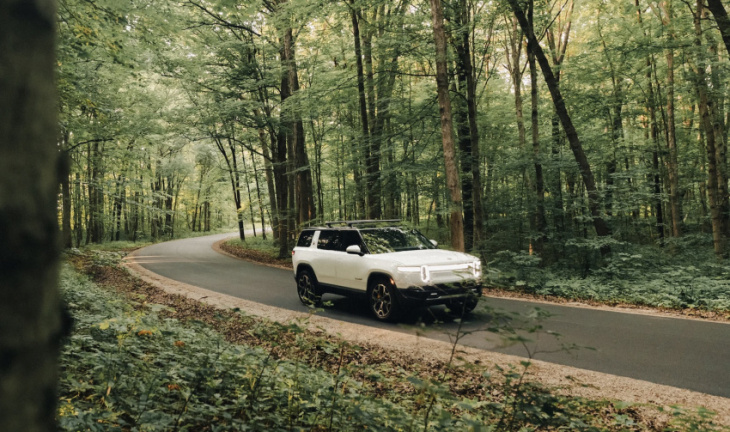 rivian ceo rj scaringe teases next ‘r2’ line as biden signs inflation reduction act