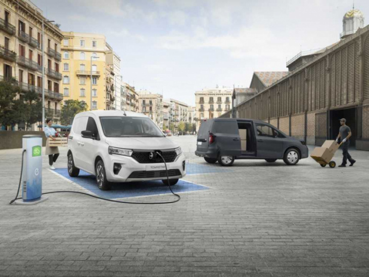 nissan announces pricing for new townstar electric van