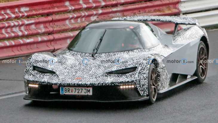 ktm x-bow gt-xr spied preparing to transform gt2 racer into a road car