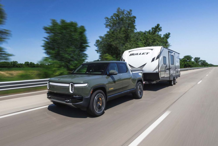 tested: ev pickups in a trailer-towing test — hummer, rivian, f-150 lightning