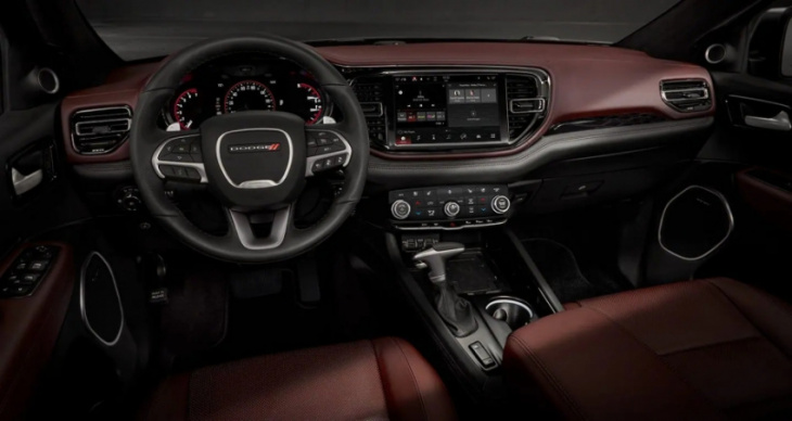 3 reasons the 2022 dodge durango r/t is the trim to buy