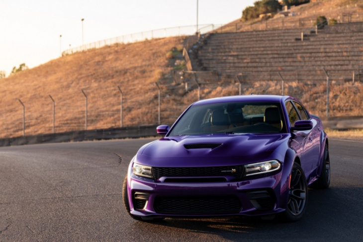 last call: get your dodge challengers and chargers before you can’t
