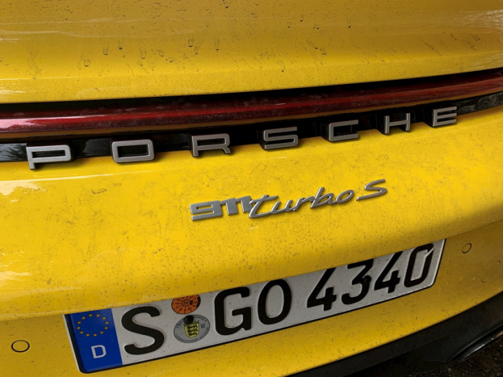 dream drive in a porsche 911 gt3 (and a 911 turbo s)