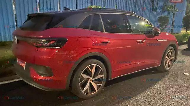 volkswagen id.4 electric suv spotted testing in india